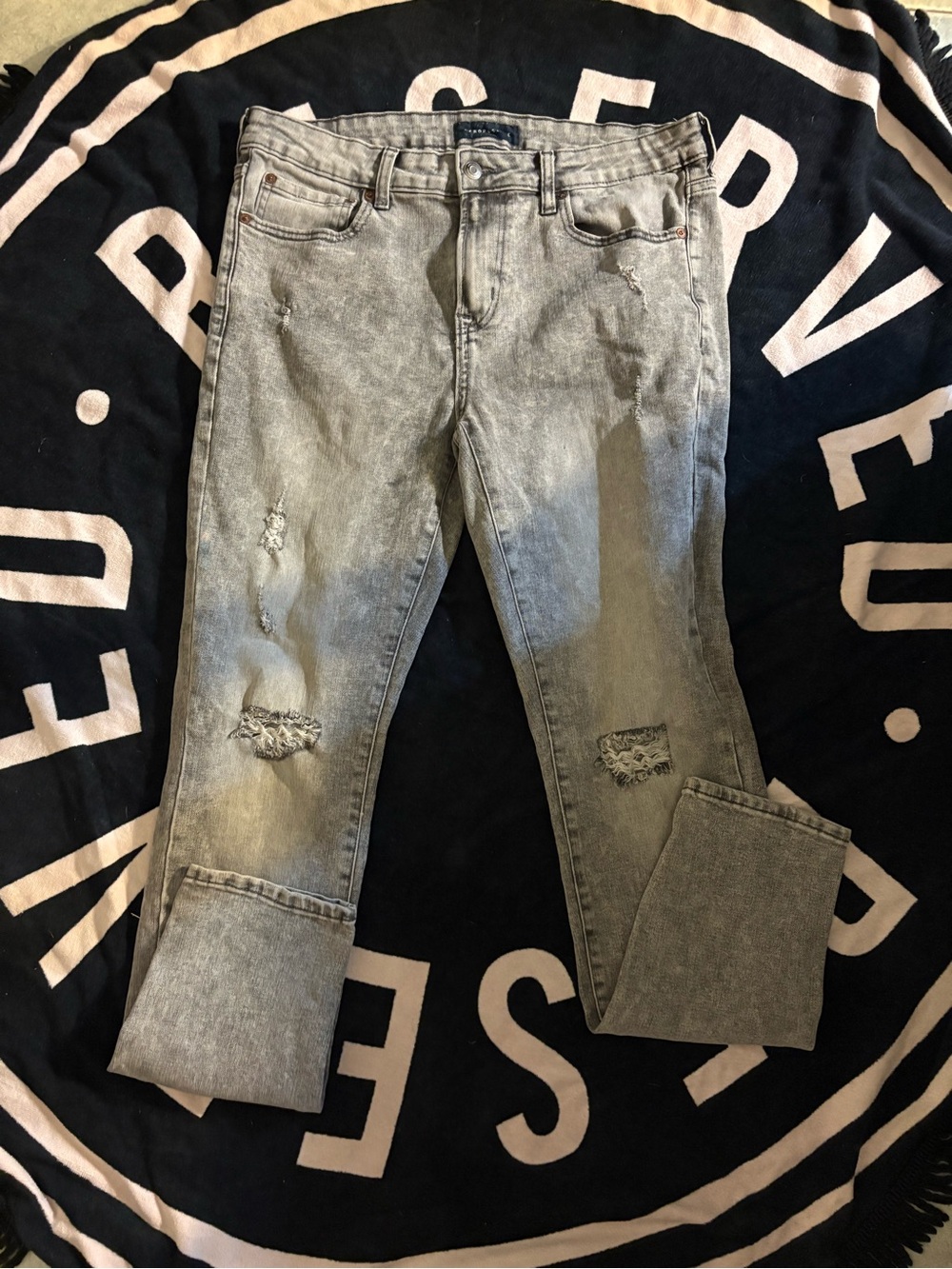 Slim Straight Distressed Gray Men's Jeans
